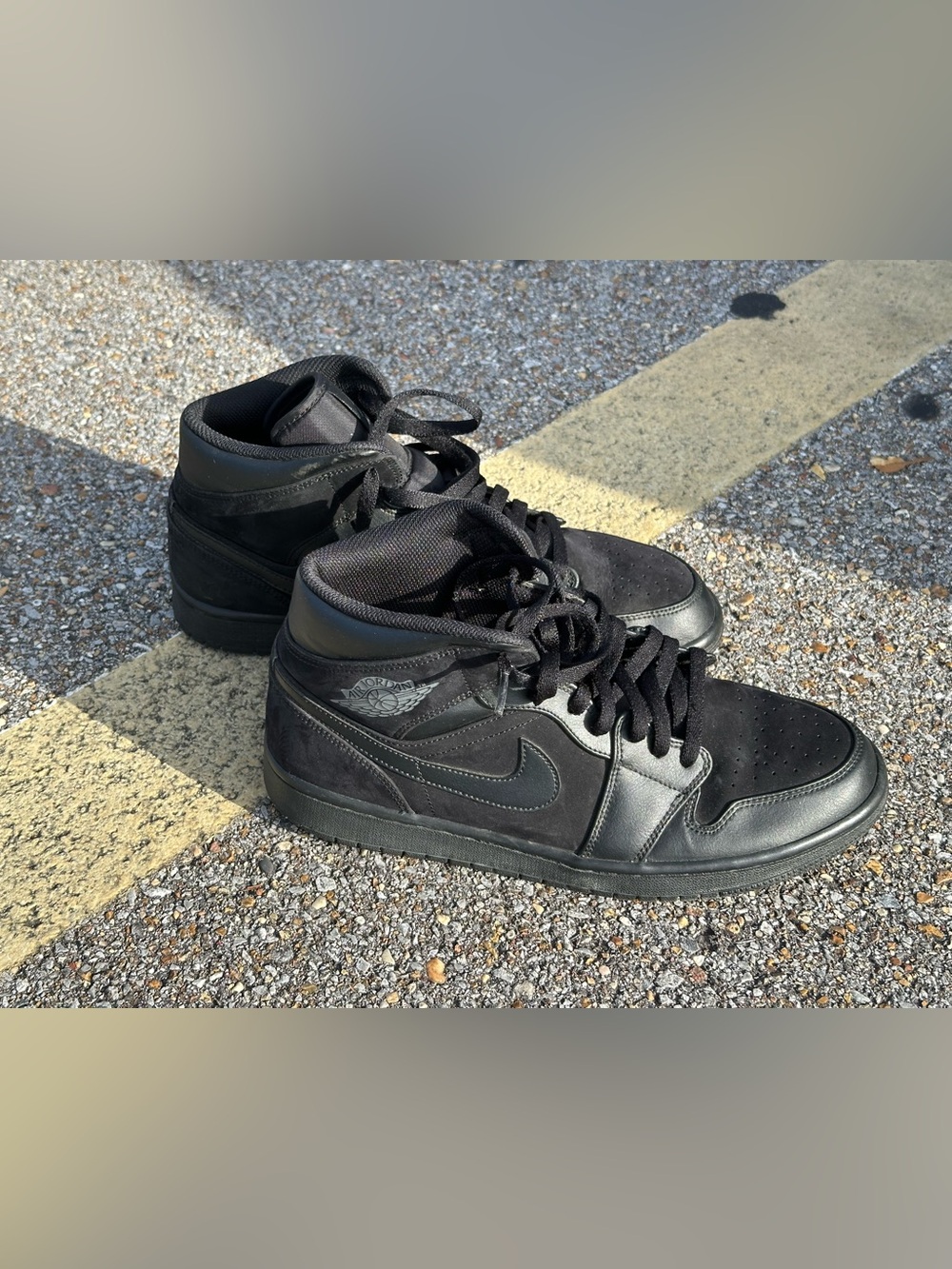Air Jordan 1 Mid 'Triple Black' 2018 554724-050 Men's 10